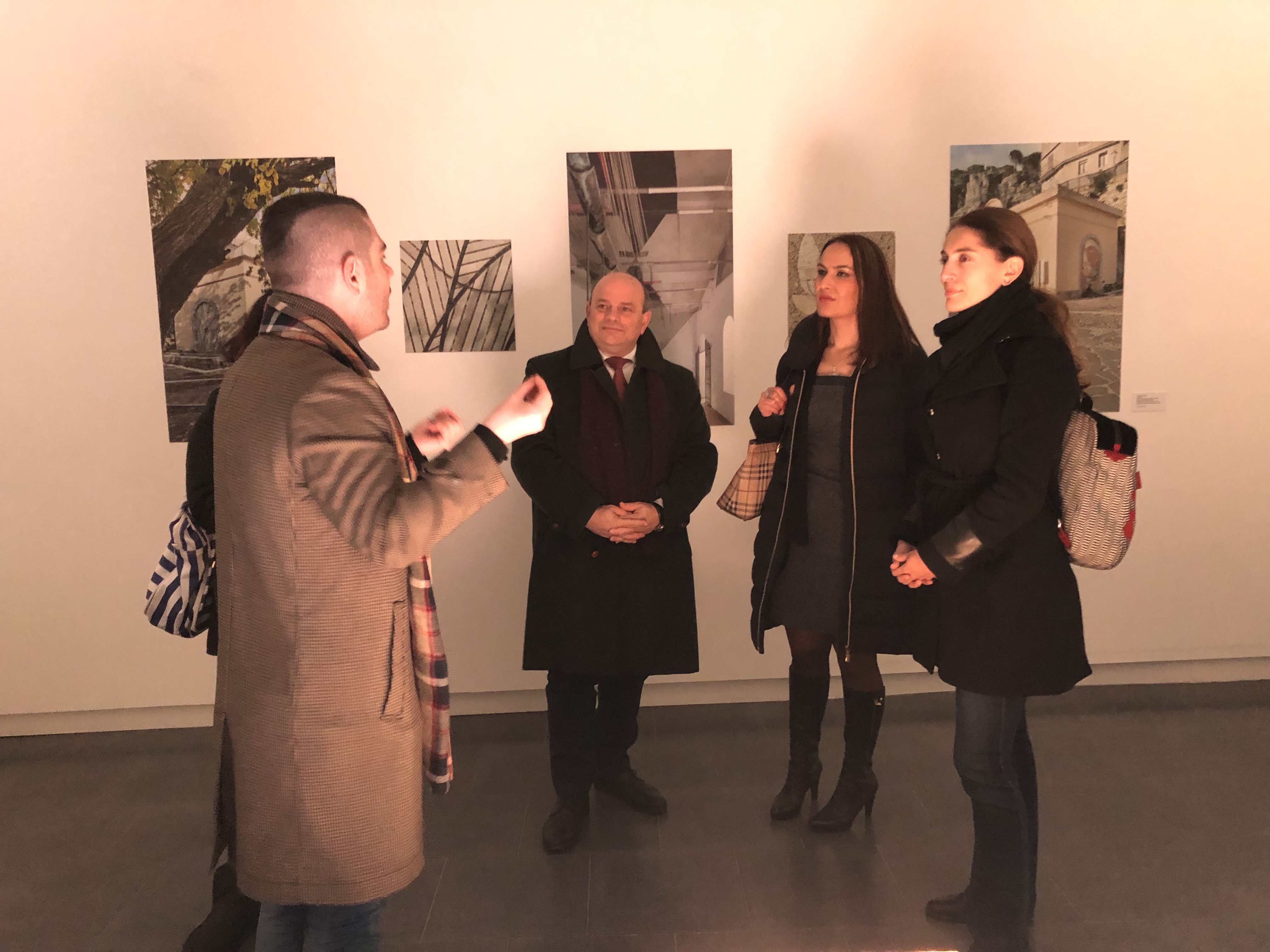 EE8E3FA3-0761-4F7F-8388-7F9DD5801F41 — Caterina Murino in visita al Carmelo per la mostra di Maria Lai