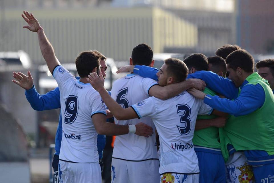 Esultanza biancoceleste foto Alessandro Sanna — 289 – Sassari calcio Latte Dolce: Report gara di campionato Sassari Latte Dolce – Budoni