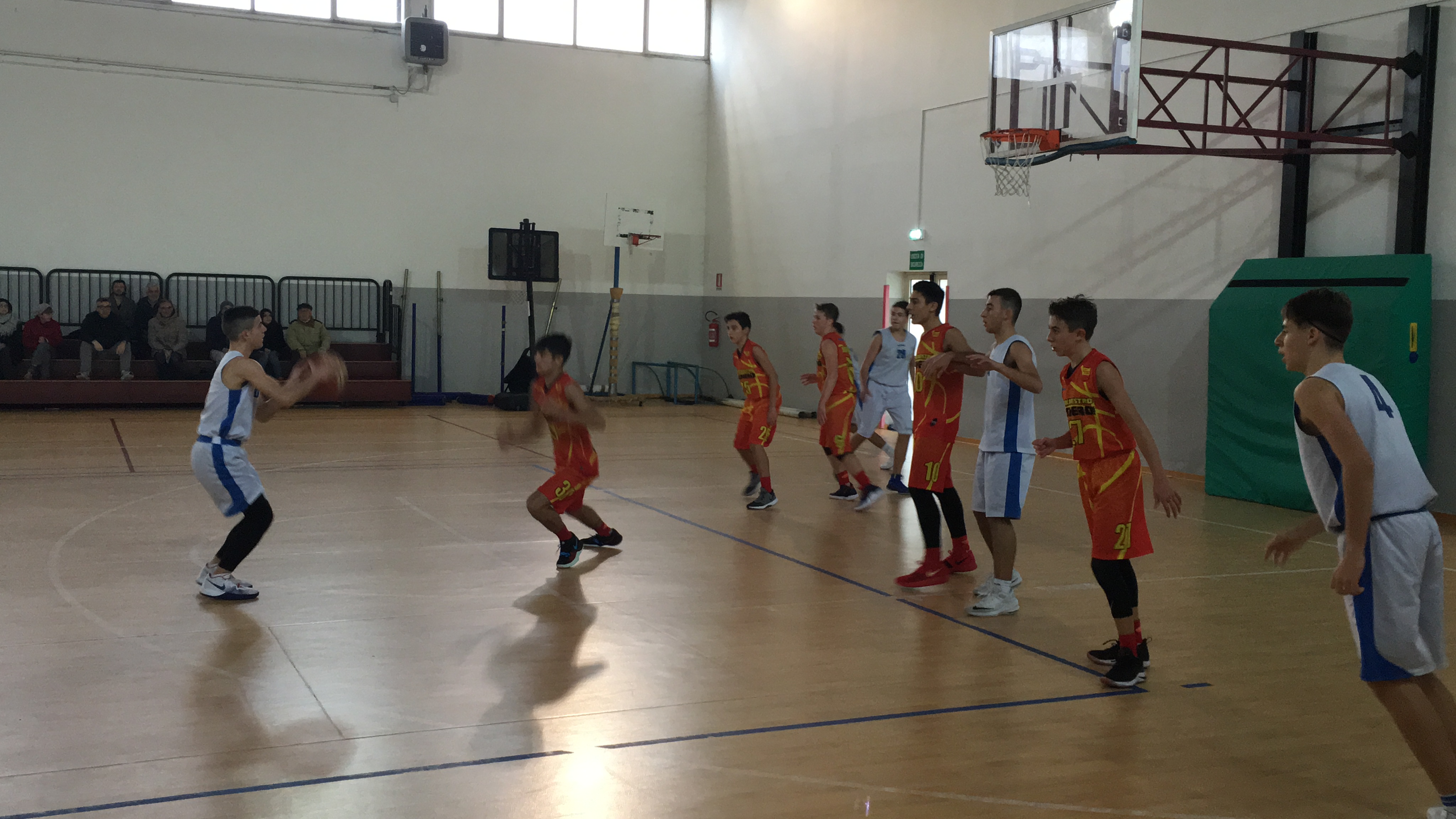 Immagine dell'articolo: Comunicato stampa: Basket U15: La Pallacanestro Alghero vola alla fase regionale.