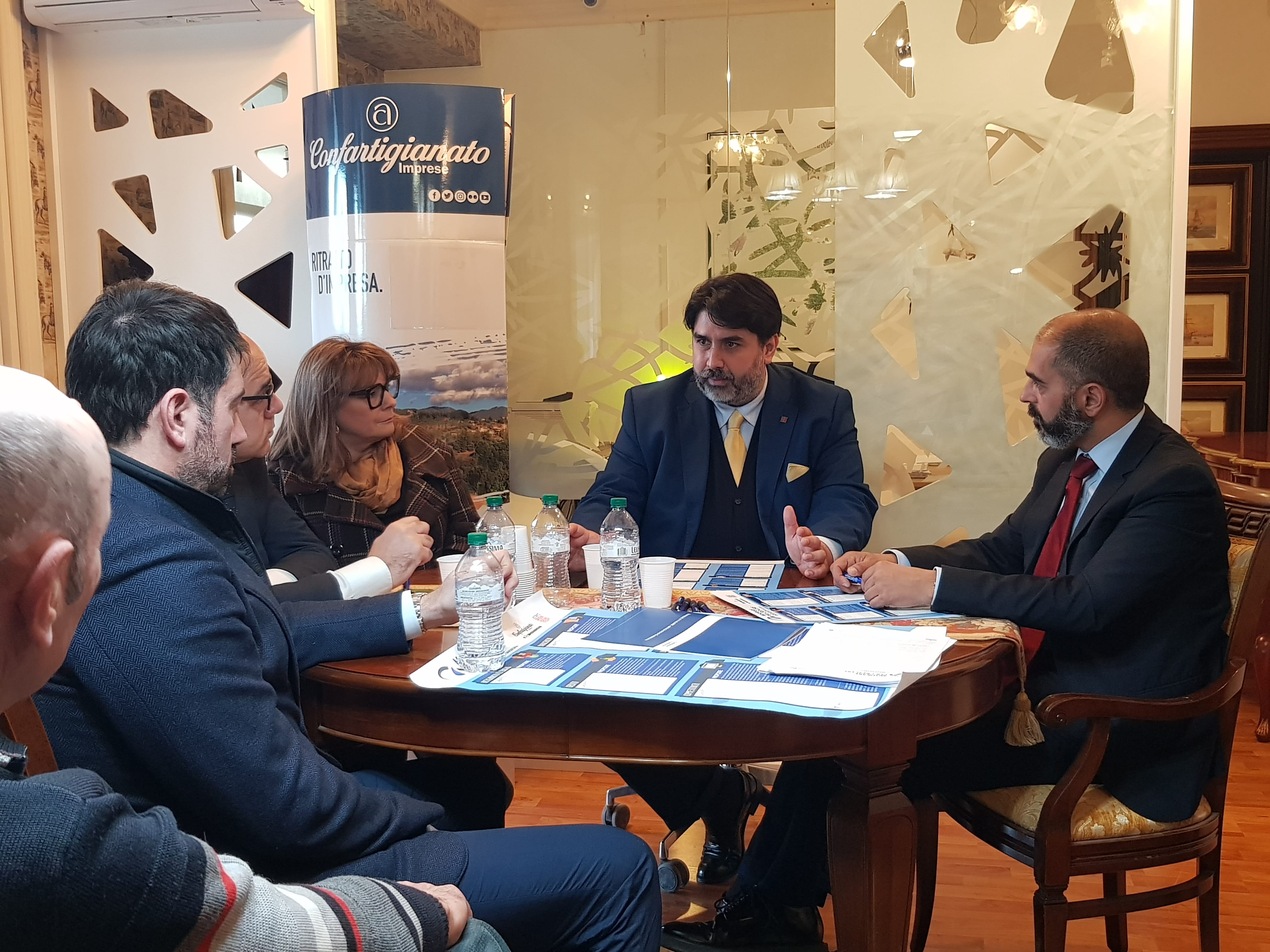 Solinas firma patto con Confartigianato Sardegna–01 — CONFARTIGIANATO SARDEGNA–C.STAMPA–25-02-19–Gli auguri di Confartigianato Sardegna al neo Presidente Solinas