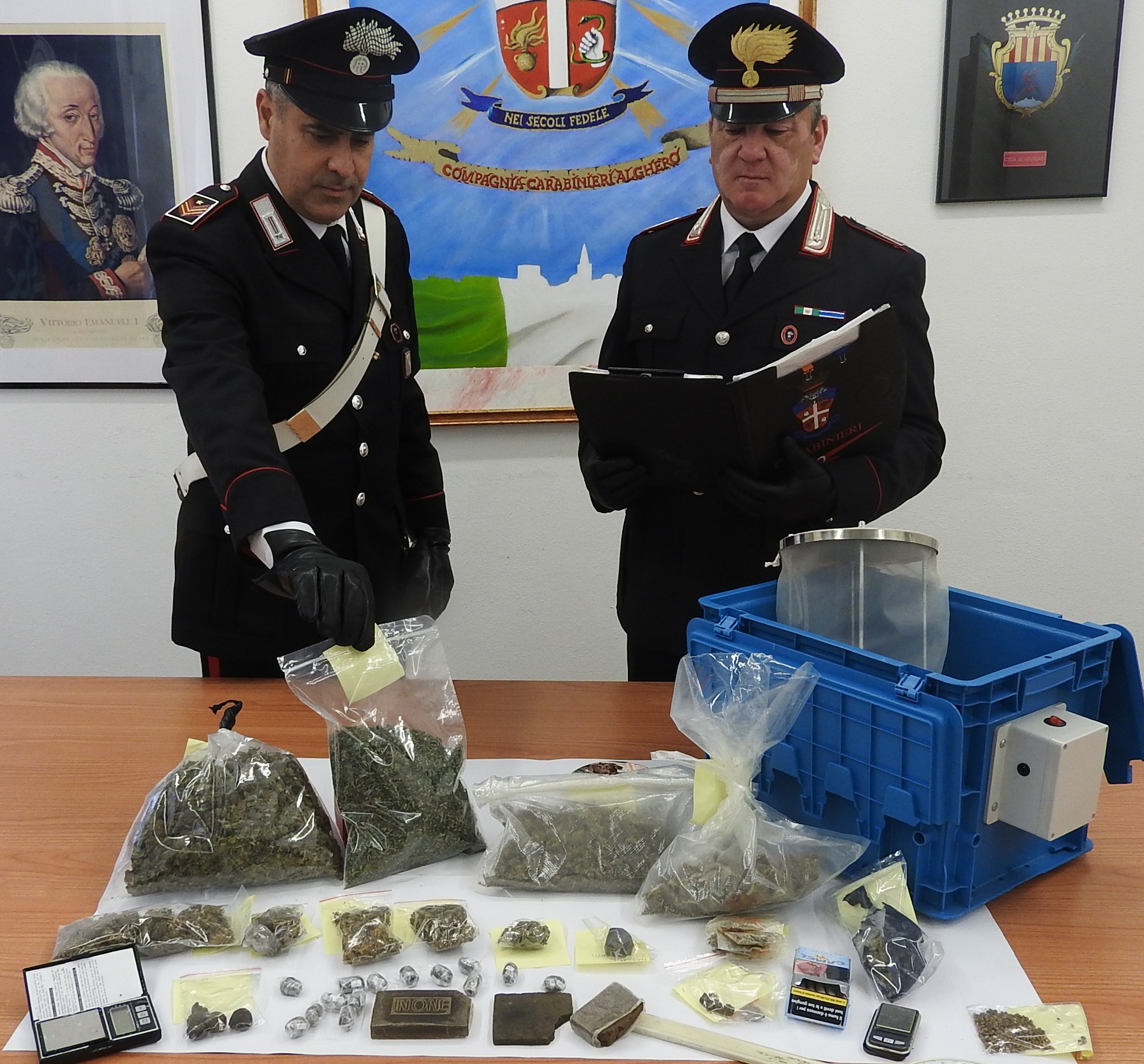 Immagine dell'articolo: ALGHERO:  ARRESTATO 34ENNE ALGHERESE PER DETENZIONE AI FINI DI SPACCIO DI SOSTANZA STUPEFACENTE.