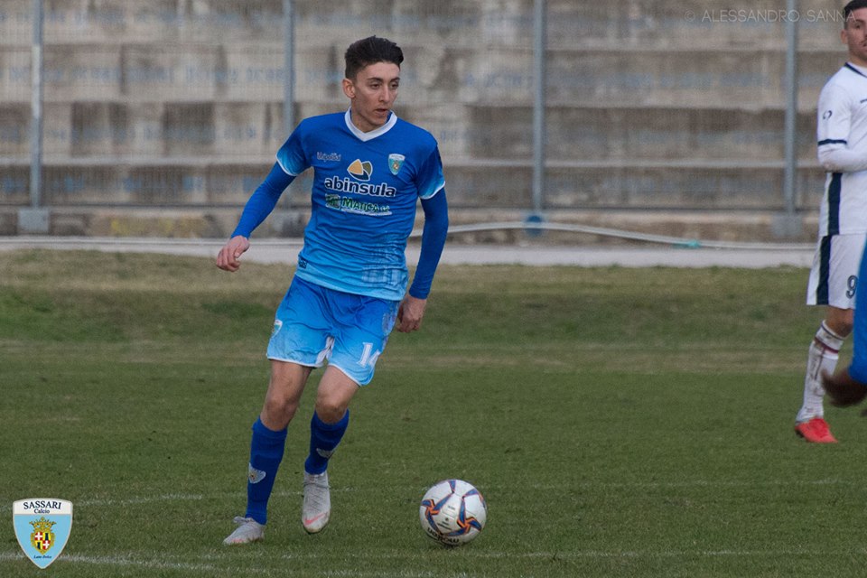 Gigi Scanu in azione foto Alessandro Sanna — 322 – Sassari calcio Latte Dolce: Quattro chiacchiere con Gigi Scanu