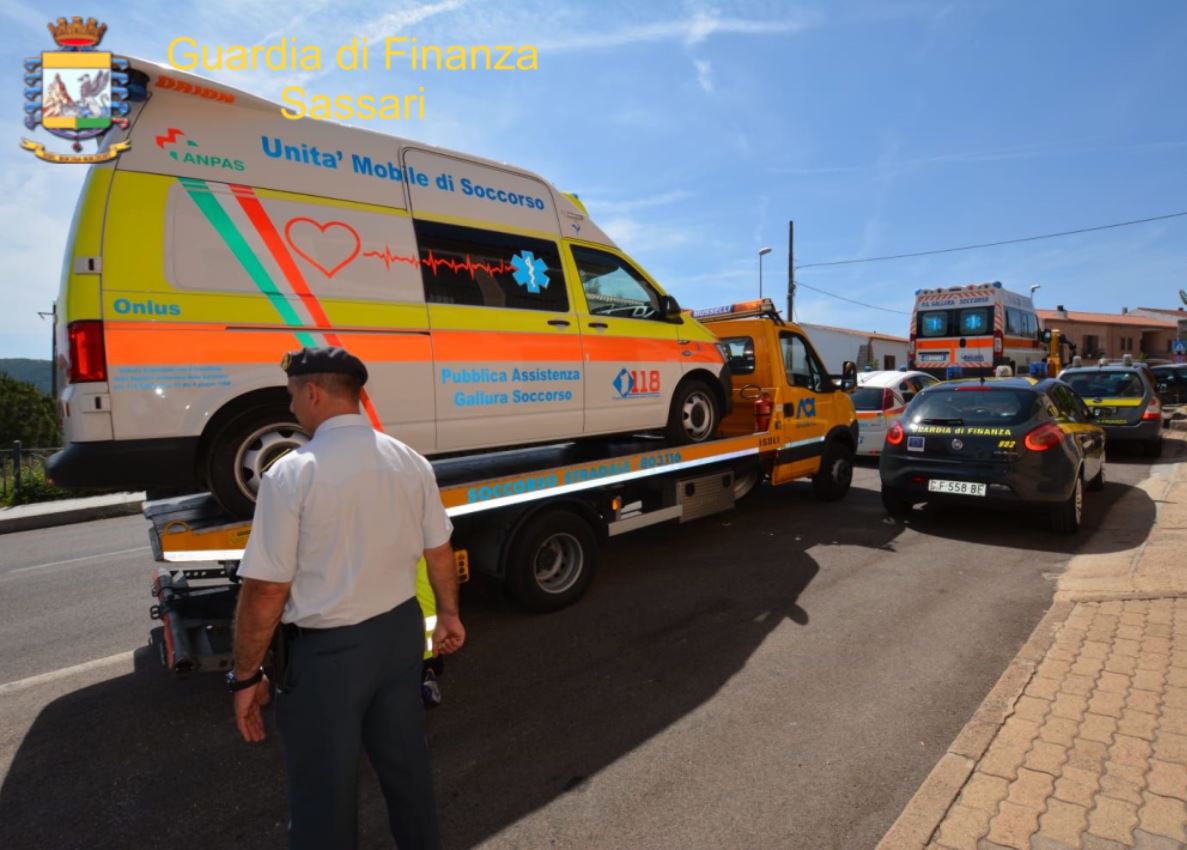 Immagine dell'articolo: GDF SASSARI: ANCORA UN SERVIZIO IN MATERIA DI SPESA PUBBLICA – SCOPERTA TRUFFA AL SERVIZIO 118. SOTTO SEQUESTRO 2 AMBULANZE, 1 AUTOMEDICA E 150 MILA EURO.