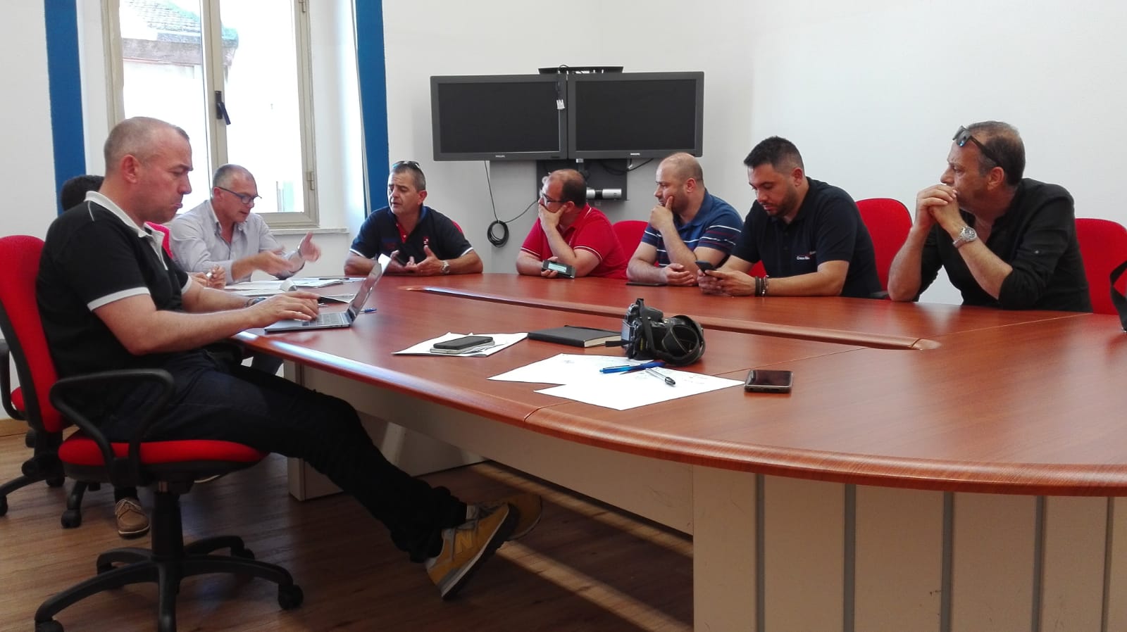 AOU SASSARI Incontro associazioni — AOU SASSARI – Trasporto intraospedaliero, accordo Aou e associazioni