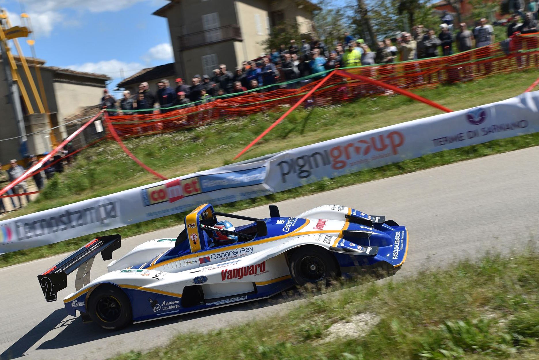 Omar Magliona (CST Sport, Osella PA2000#1) — Cantiere aperto per Magliona e l’Osella Pa2000 in vista di Ascoli