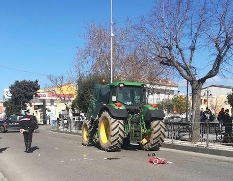 Trattore investe anziana a Senorbì — Senorbì, donna uccisa da un trattore.