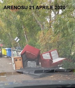 Arenosu 21 aprile 2020 — Alghero: Ecocentro comunali – riapertura.