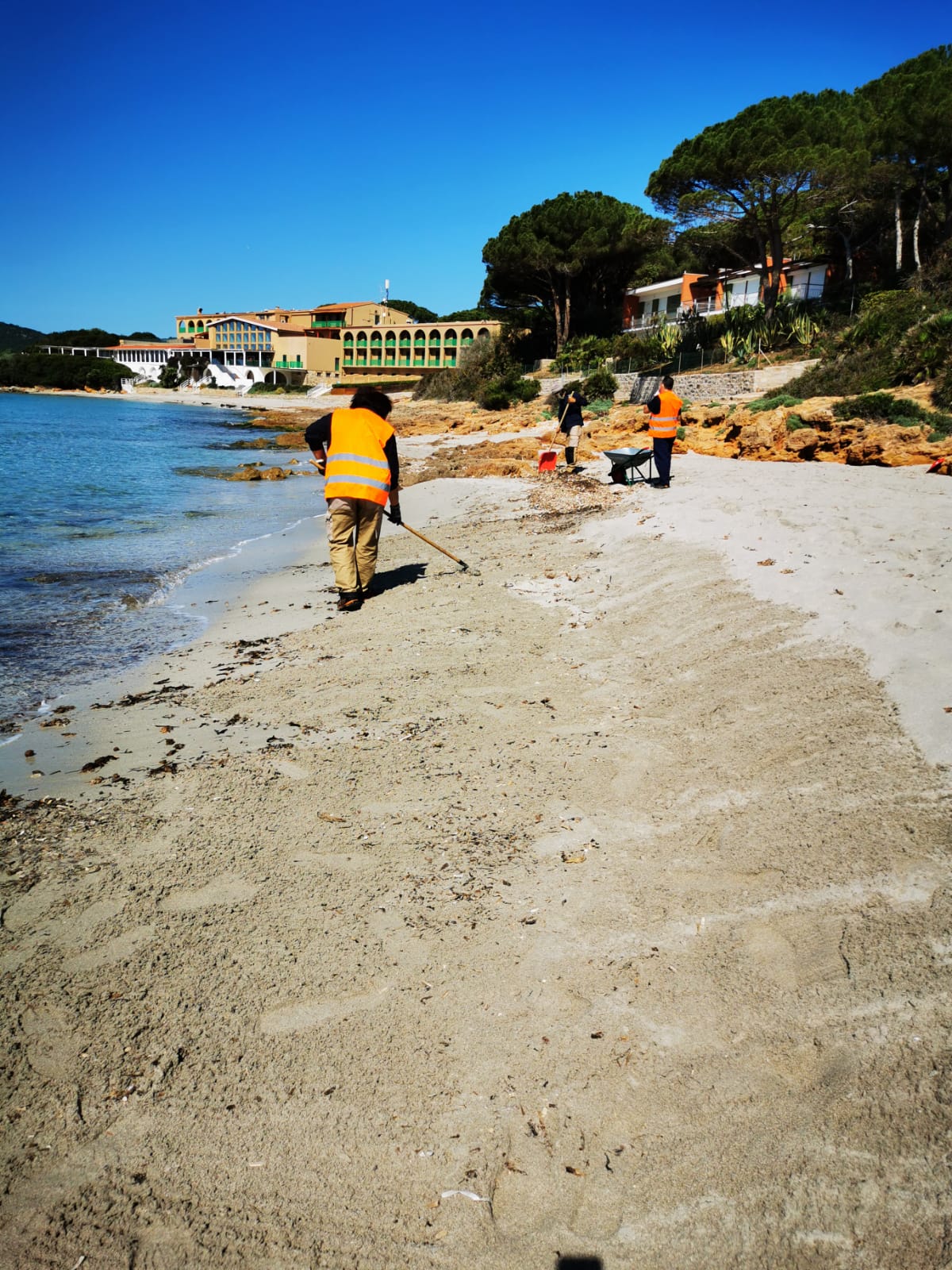 pulizia manuale bombarde — pulizia spiagge – dichiarazioni dell’Assessore Montis