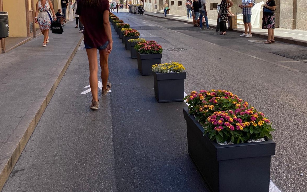 nuove fioriere — Sassari: Zona 30 e fioriere, così cambia il centro
