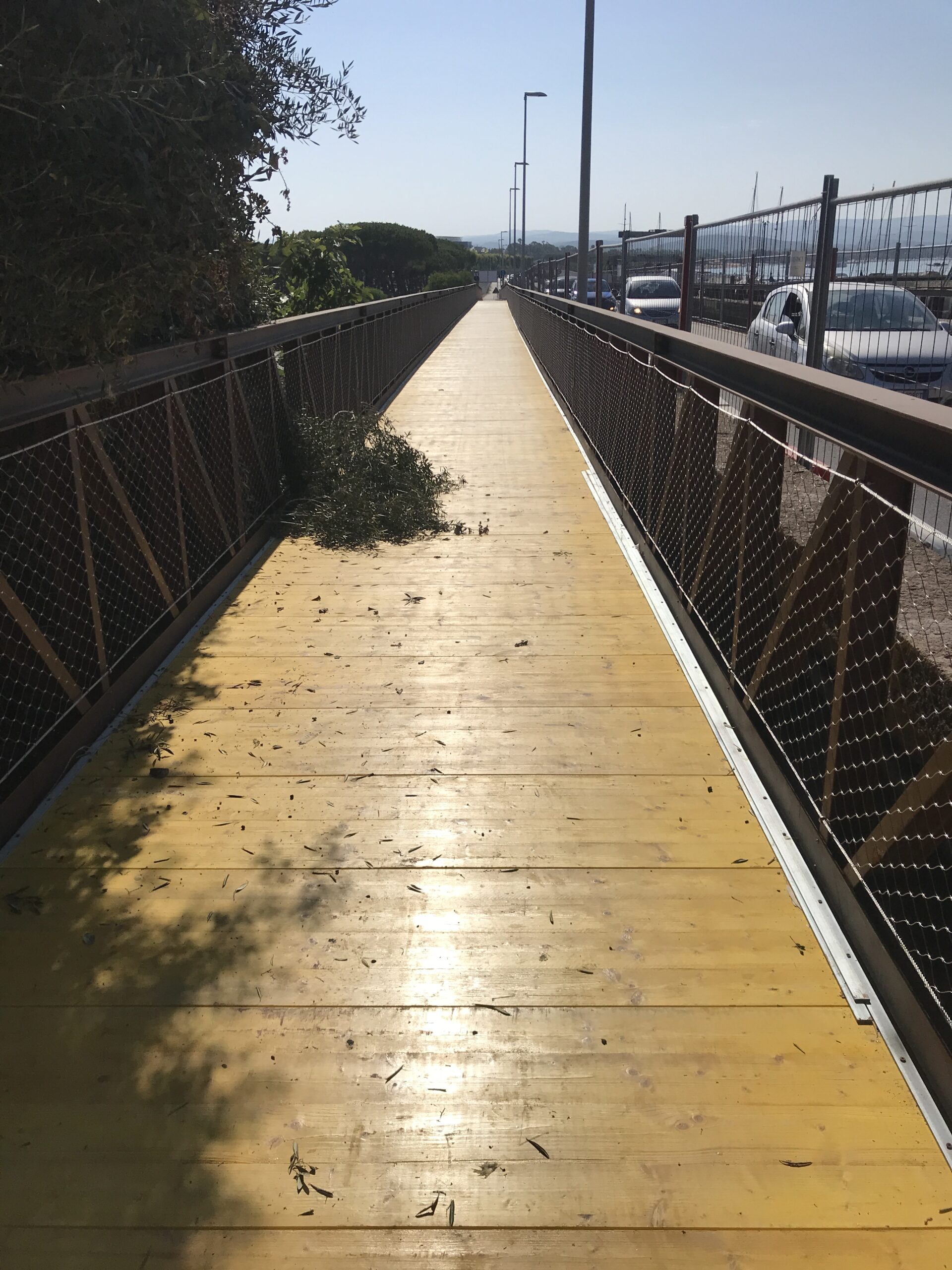 Immagine dell'articolo: Ponte di Fertilia, collaudo e riapertura al 50% delle passerelle pedonali.