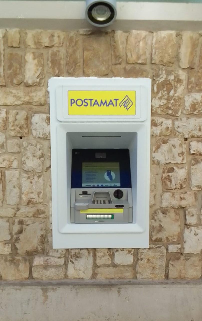 ATM-Postamat-Alghero-Centro — POSTE ITALIANE: ALGHERO, INSTALLATO NELL’UFFICIO POSTALE DI VIA CARDUCCI L’ATM POSTAMAT DI NUOVA GENERAZIONE