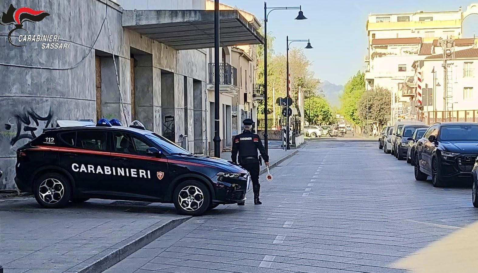 Immagine dell'articolo: SPACCIO NEL BAR, SCATTA LA CHIUSURA: ATTIVITA’ SOSPESA DAI CARABINIERI.