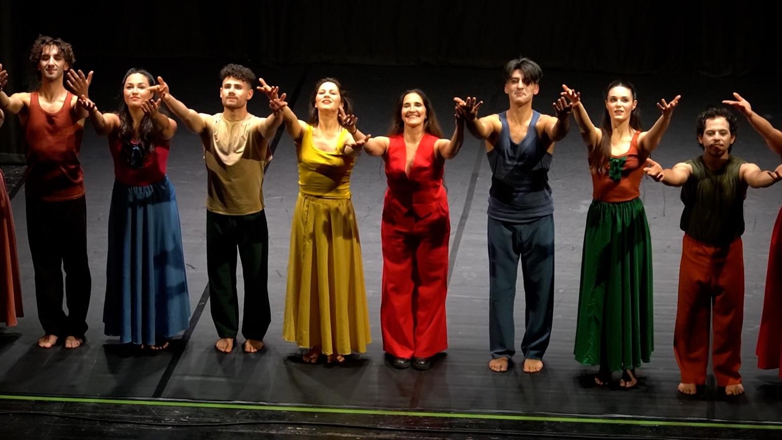 Romeo e Giulietta 3 — Sassari, il “cuore nelle mani” di Lindsay Kemp: al Civico il trionfo del Romeo & Juliet Project