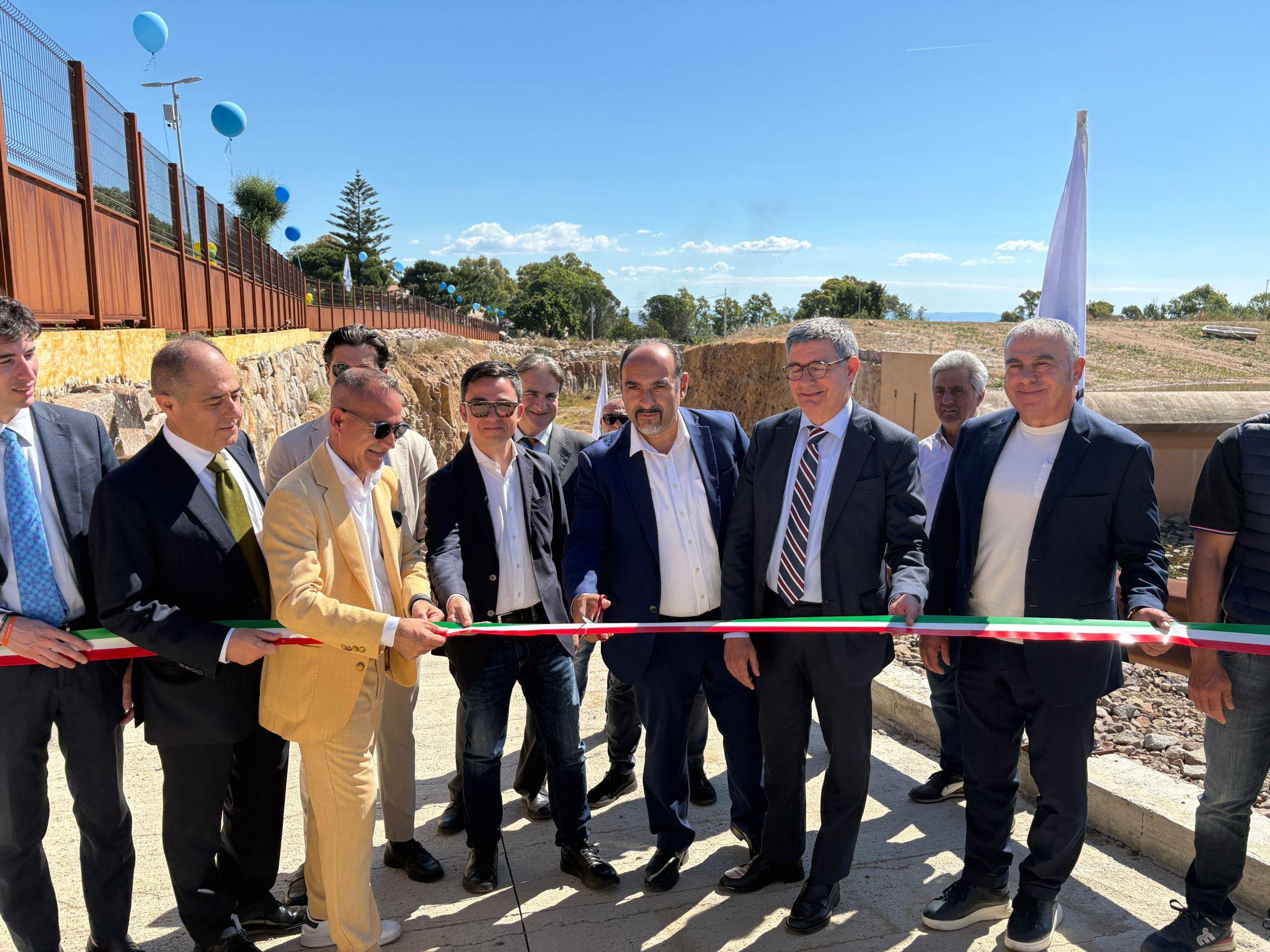 cbsm taglio del nastro a poggio dei pini — IL LAGO DI POGGIO DEI PINI TORNA ALLA COMUNITA’ DOPO GLI INTERVENTI DI MESSA IN SICUREZZA IDROGEOLOGICA