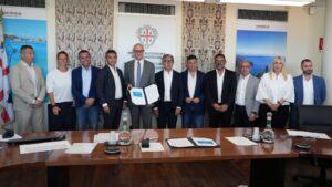 Turismo: sottoscritto il protocollo d’intesa del progetto “Le Porte della Sardegna” con i dieci Sindaci interessati alle aree d’accesso all’isola